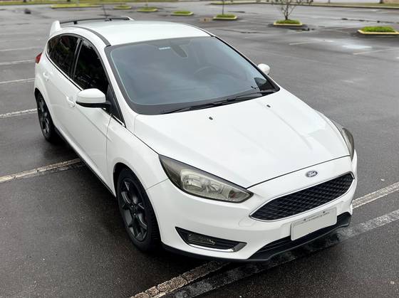 FORD FOCUS 2.0 SE 16V FLEX 4P POWERSHIFT